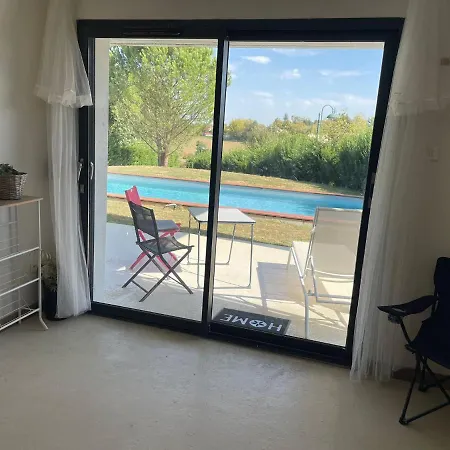 Linda Noche Bourg-Saint-Bernard